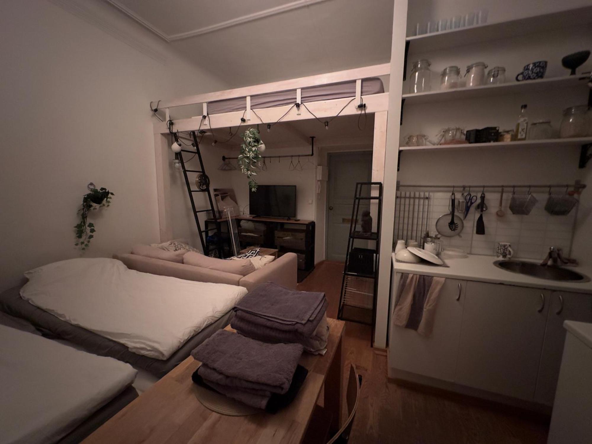 Uniikki, Kodikas Ja Supermukava Huoneisto Ydinkeskustassa! Apartment Helsinki Luaran gambar